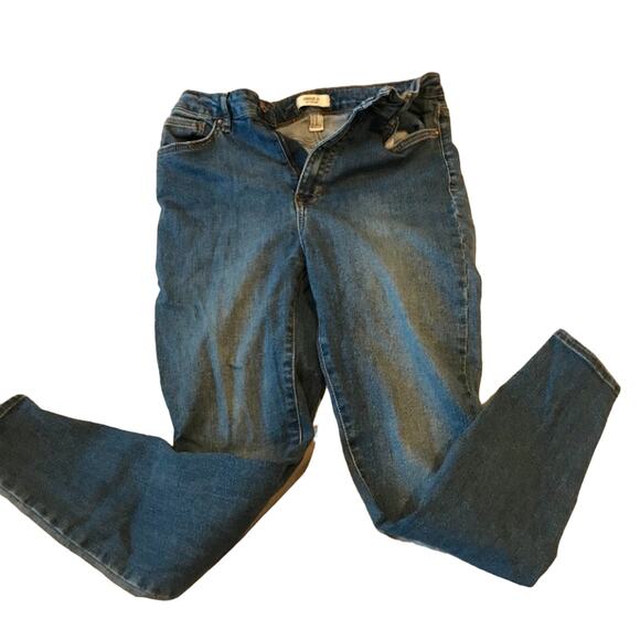 Forever 21 Blue Jeans Womans Sz 6 - Picture 3 of 4